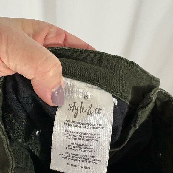 Style & Co Curvy Skinny Leg Black Jeans - Picture 5 of 5